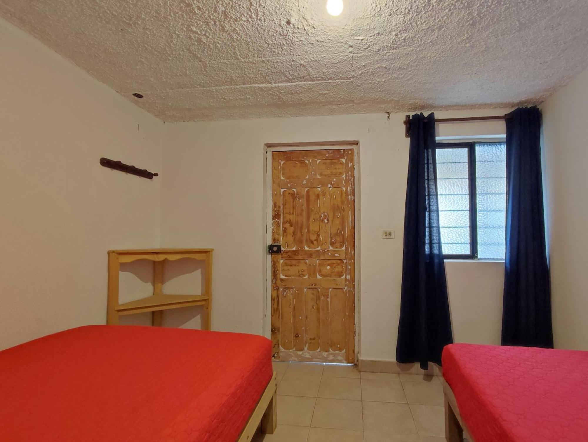 Hostal Ikal San Cristobal de las Casas Bilik gambar
